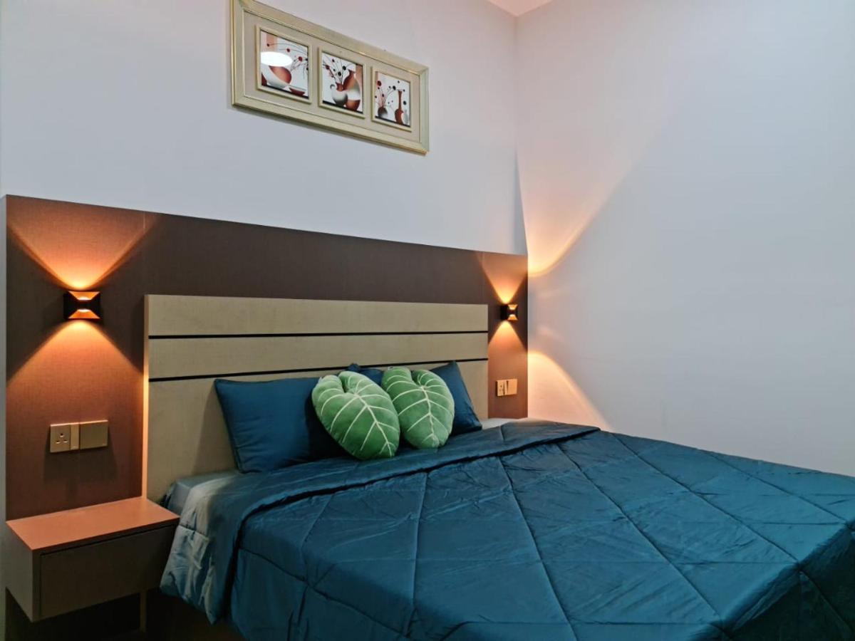 Rhr Deluxe Guesthouse Kinarut Papar Sabah - Pool View Ngoại thất bức ảnh